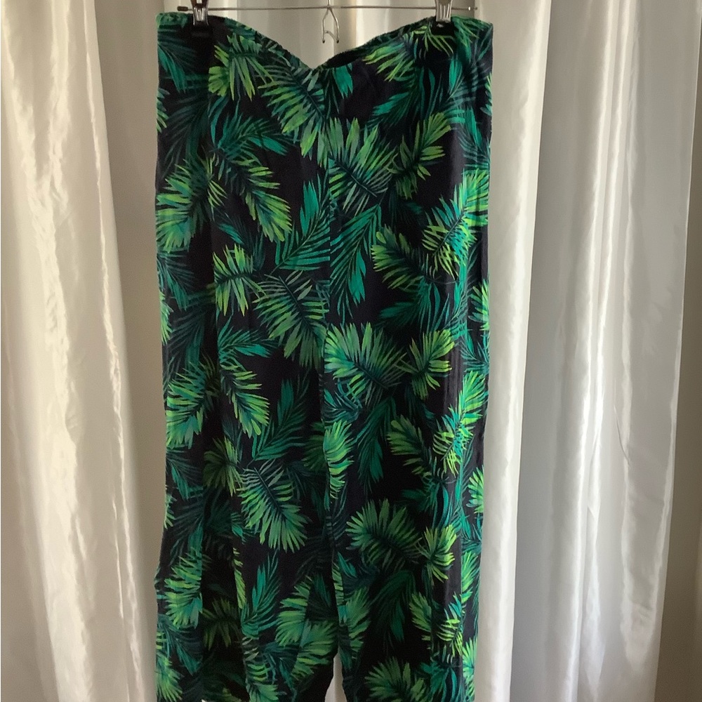 Soft Surroundings Green Leaf Patterned Fabric - image 2